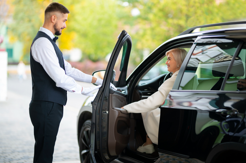 Limo or SUV? How to Choose the Right Ride for Your Vegas Trip